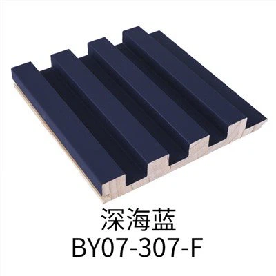 Boad tal-ħajt tal-injam solidu