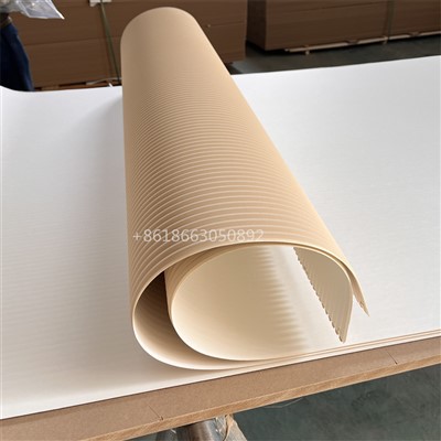 Pannelli tal-għamara mgħawġa tal-kisi li jitgħawweġ